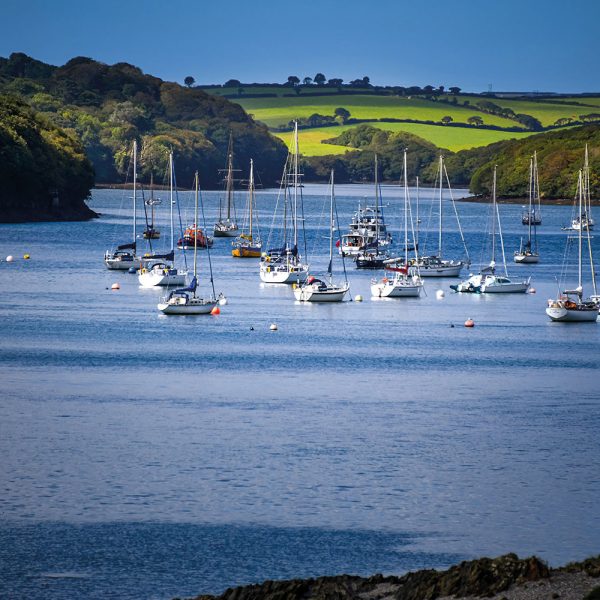 HELFORD RIVER BOATS